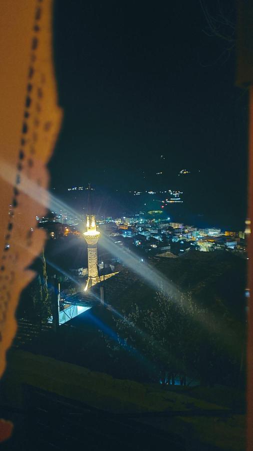 Clockwise Guestrooms Gjirokastër Buitenkant foto